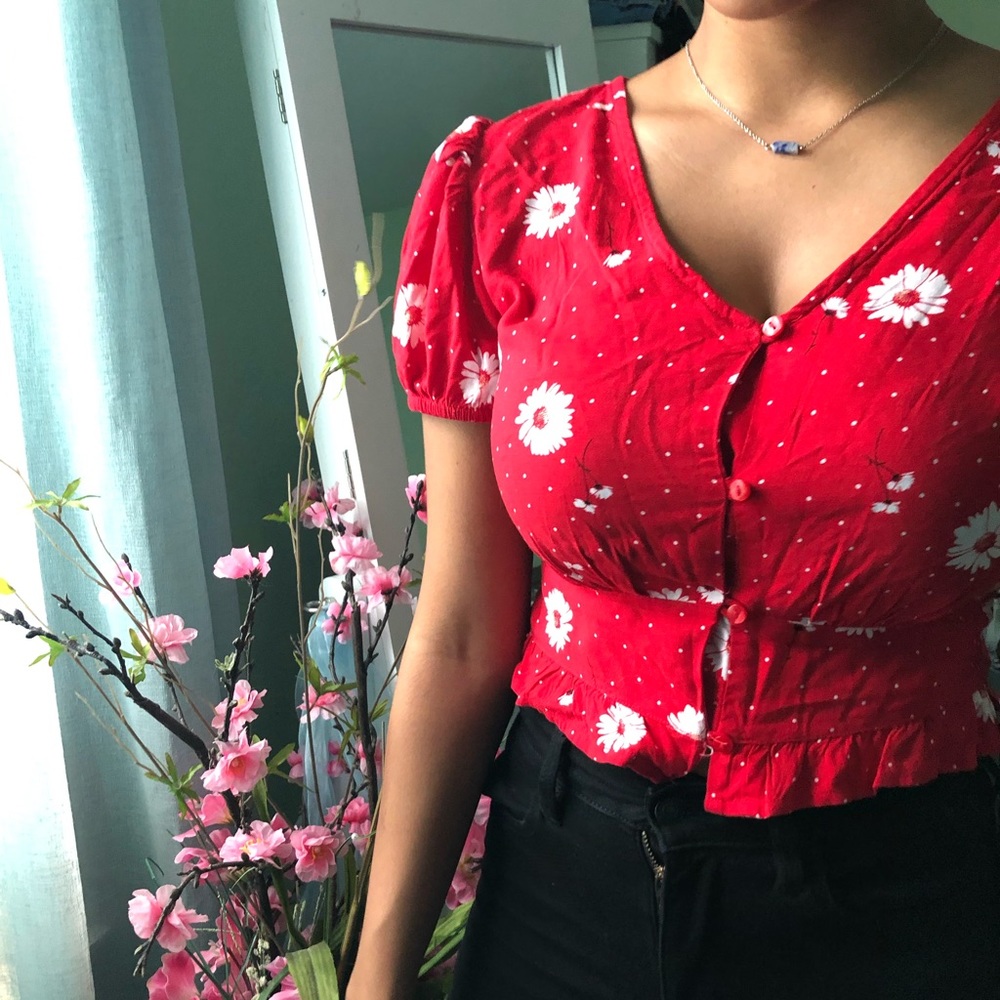 Cropped Floral Buttondown